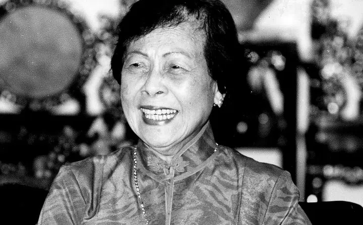 Mrs Wee Kim Wee