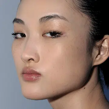 4 steps to slimming a puffy tired face in 10 minutes!