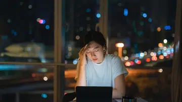 asian woman stress working night | how to not burn out while climbing up the corporate ladder