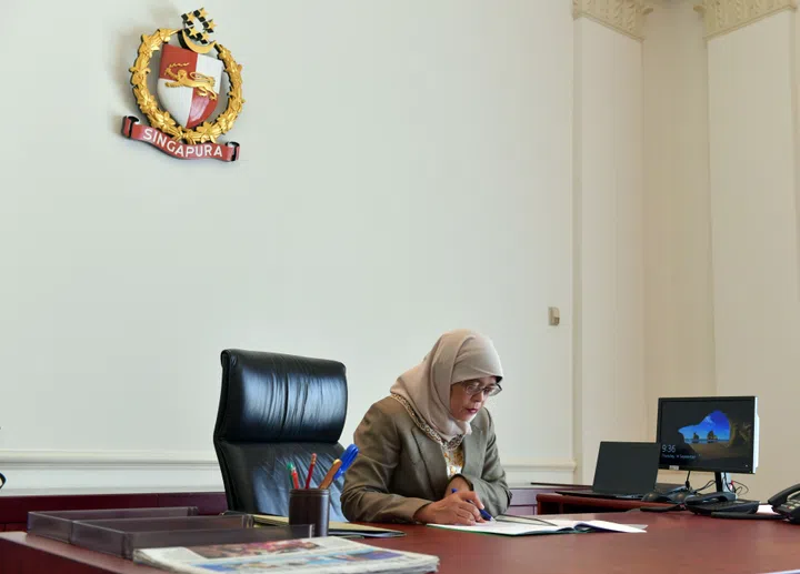 Madam Halimah Yacob making her first visit to the President’s Office in the Istana on 14 September 2017, ahead of her inauguration as Singapore’s eighth President.