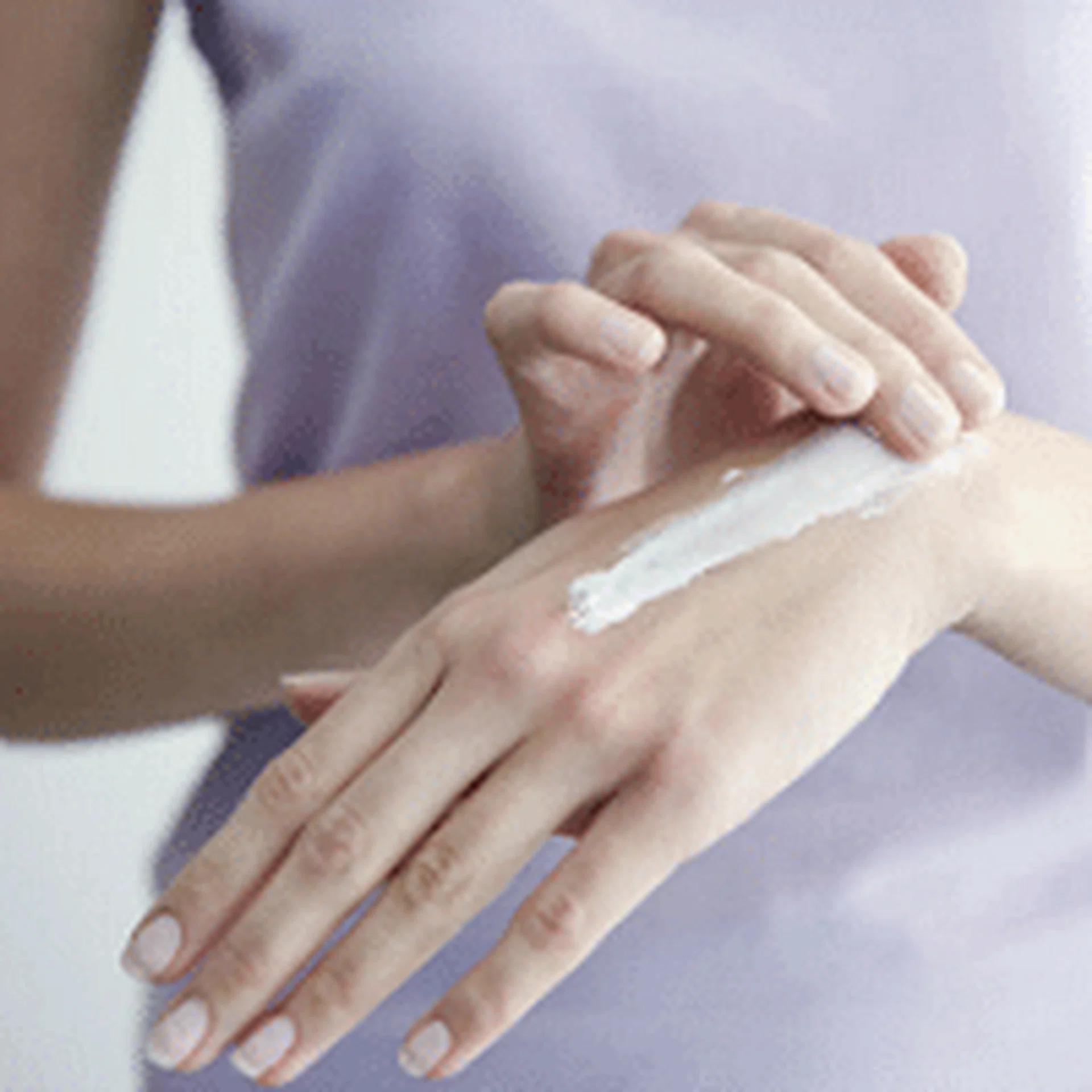 How to get youthful-looking hands