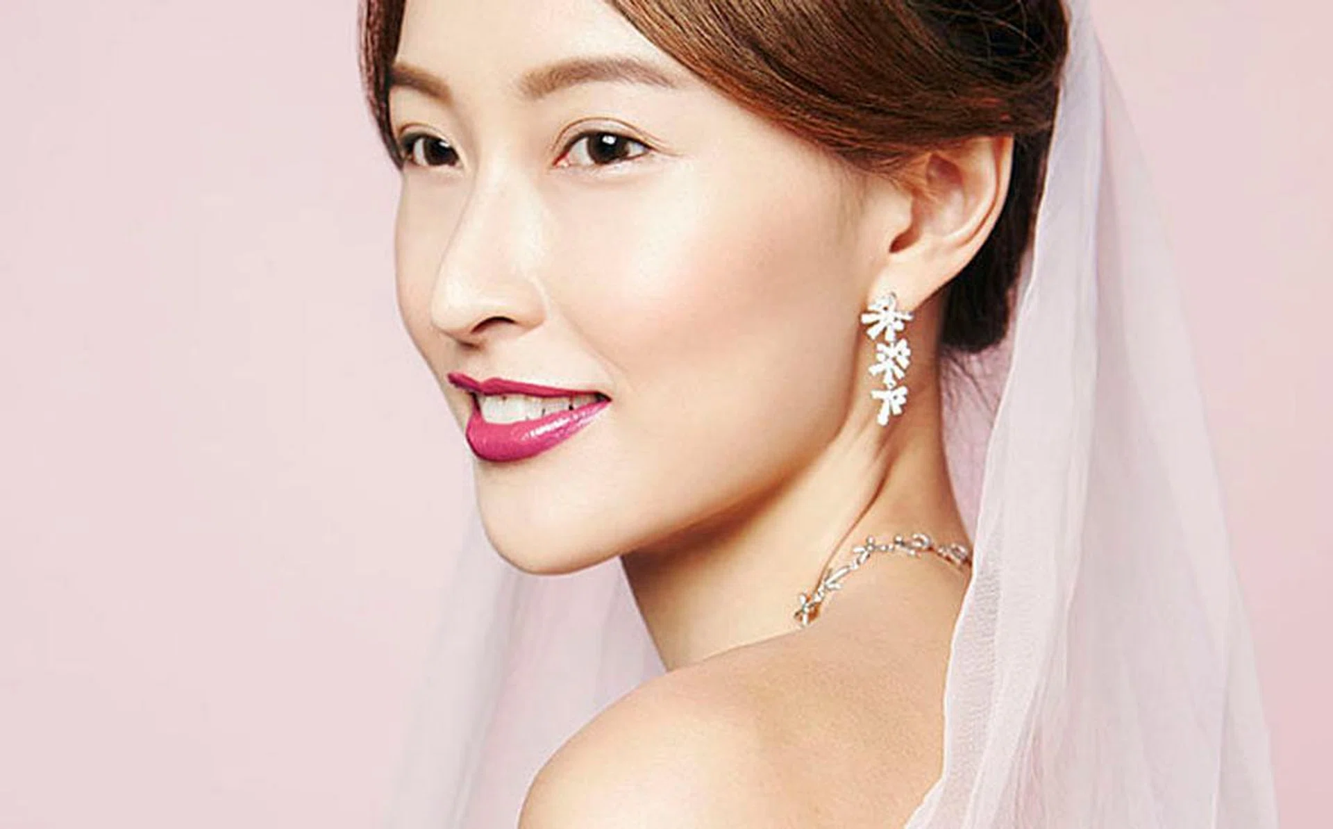 pink_lipsticks_wedding_asian_skin_tones