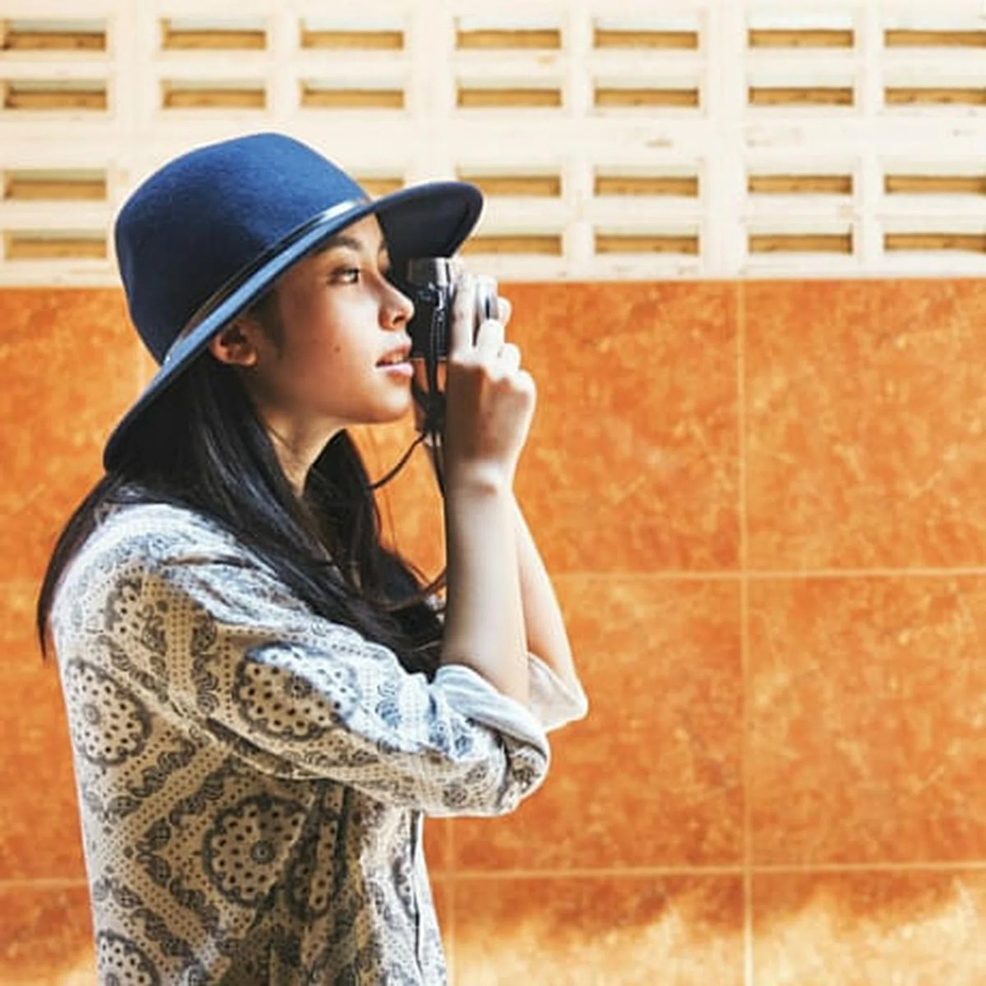 how singaporeans can afford to travel every year