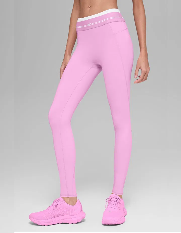 Best Workout Leggings For Sculpting Support: ALO Yoga Airbrush High-Waist 7/8 Better Together Legging, $190 | Best workout leggings or yoga pants for yoga and pilates from $20