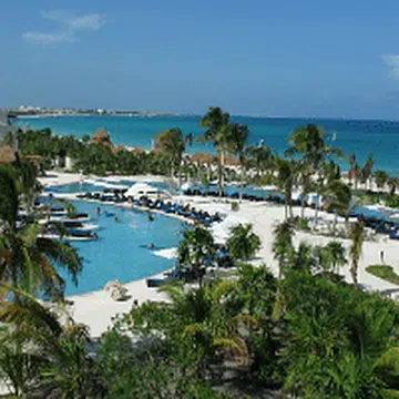beach resort thumb.png