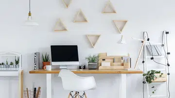 stylish-ways-spruce-up-home-office-space