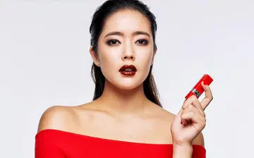 The new iconic lipstick to know now is DiorÃƒÂ¢Ã¢â€šÂ¬Ã¢â€žÂ¢s Ultra Rouge