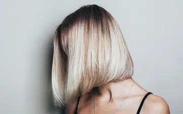 bleached_hair