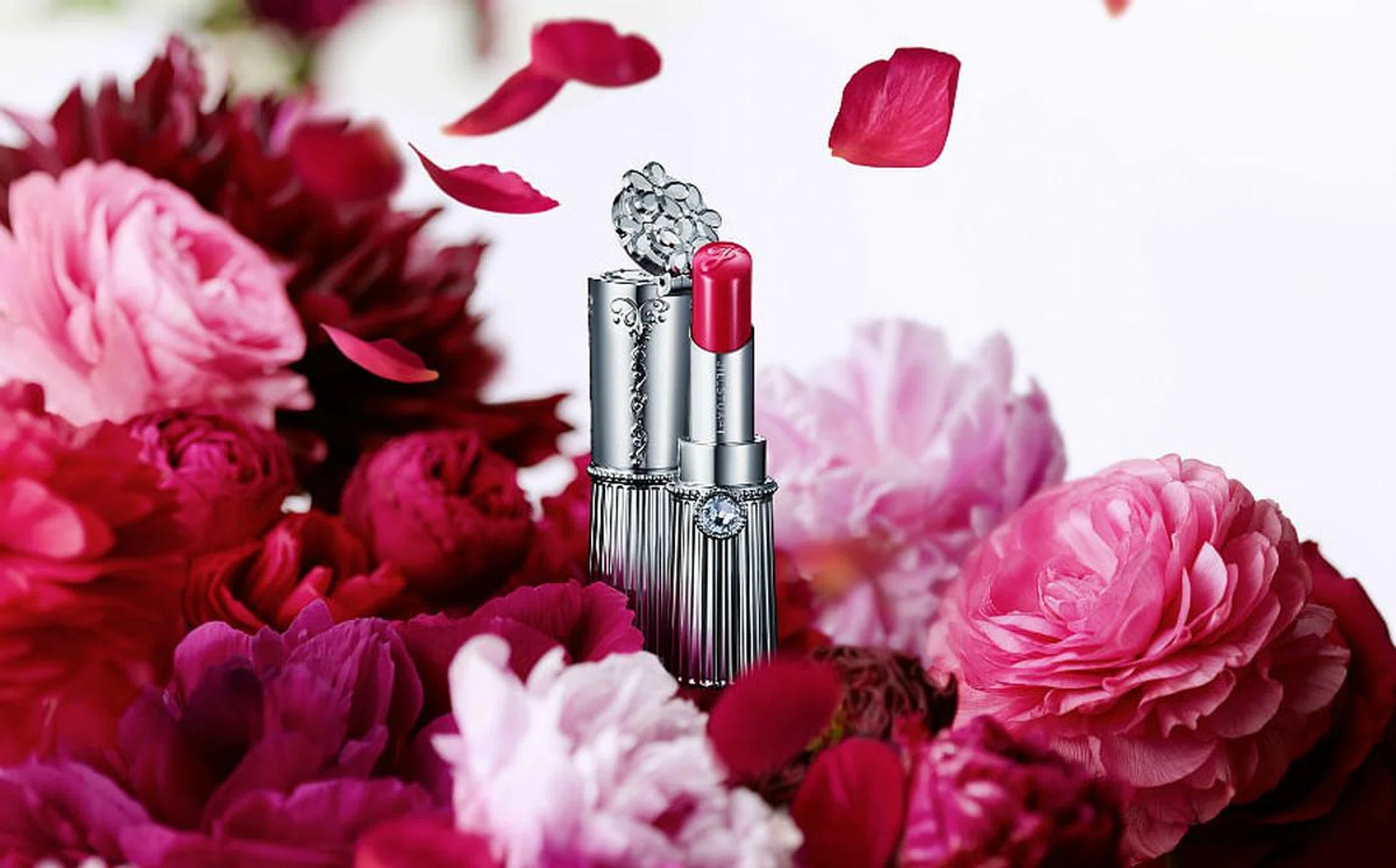 cult_beauty_japanese_inspired_makeup_line_brand_jill_stuart_900px