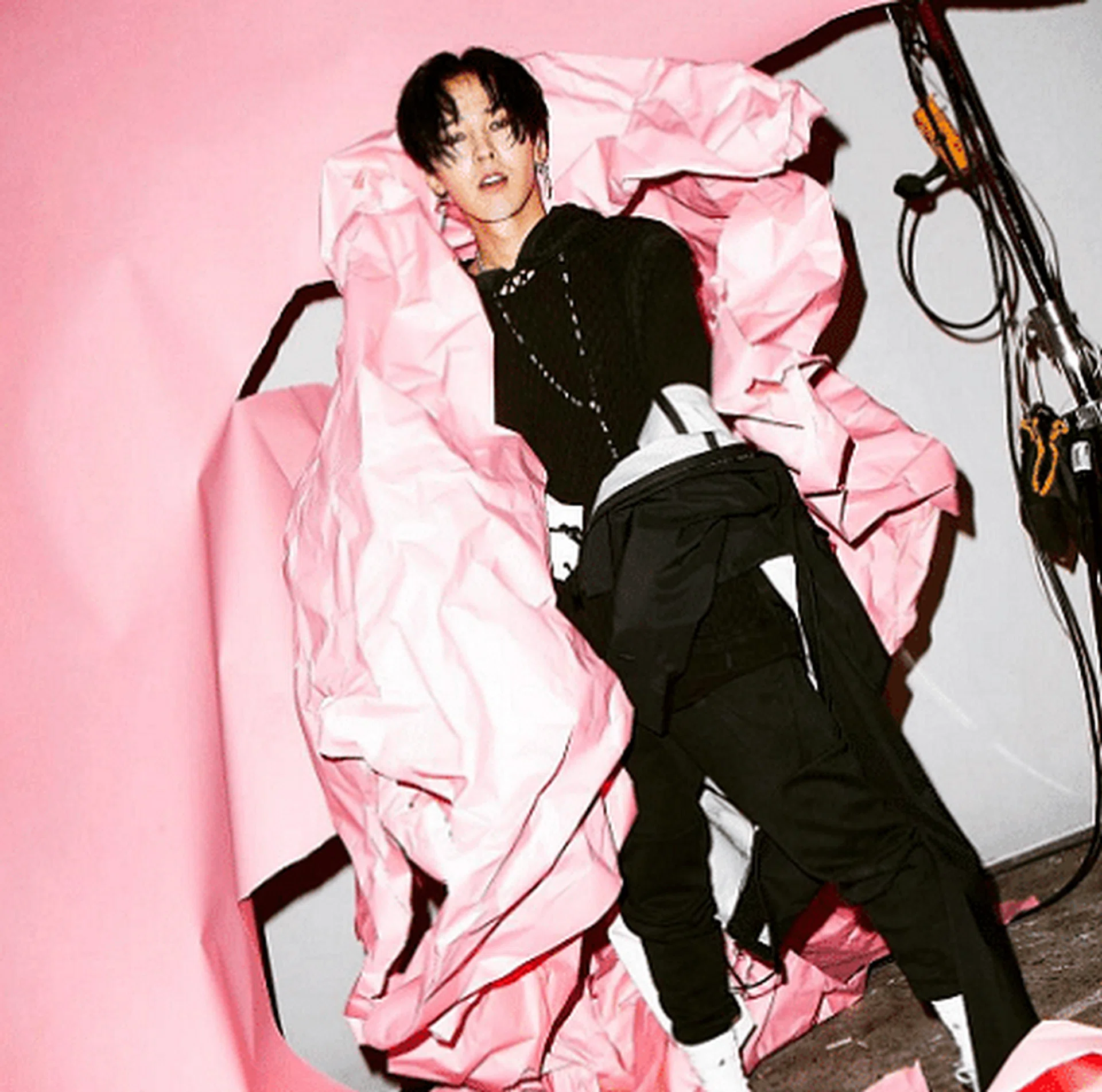 G-Dragon coming to Singapore