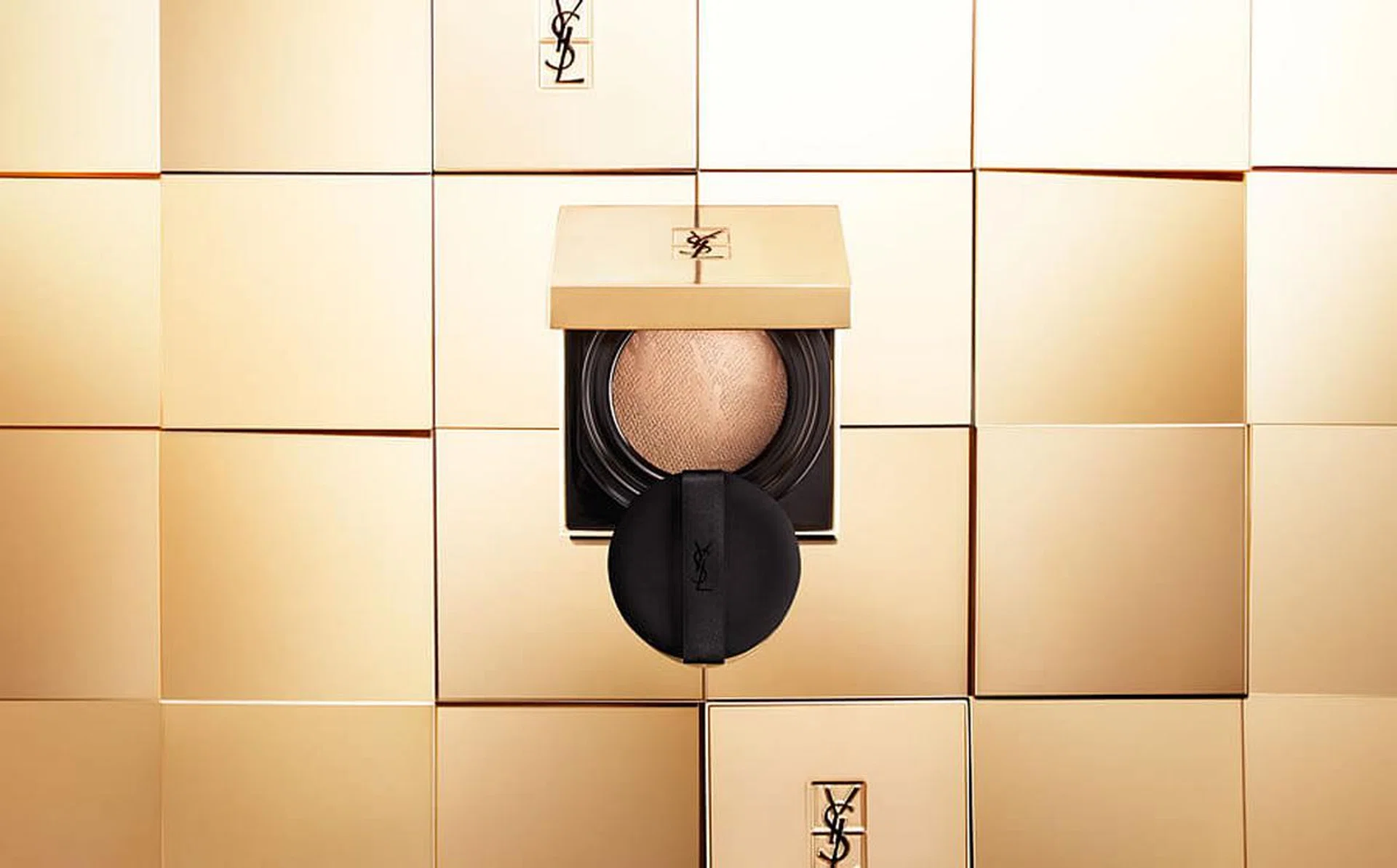 YSL Touche ÃƒÆ’Ã¢â‚¬Â°clat Cushion