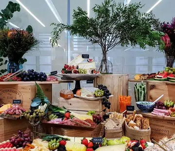 7_best_caterers_to_order_from_for_an_amazing_christmas_party_rect_