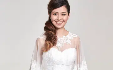 sarah_herworld_brides_cover_bride_900x560