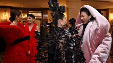icon ball power women
