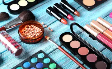 makeup