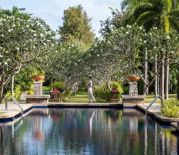 banyan tree veya phuket