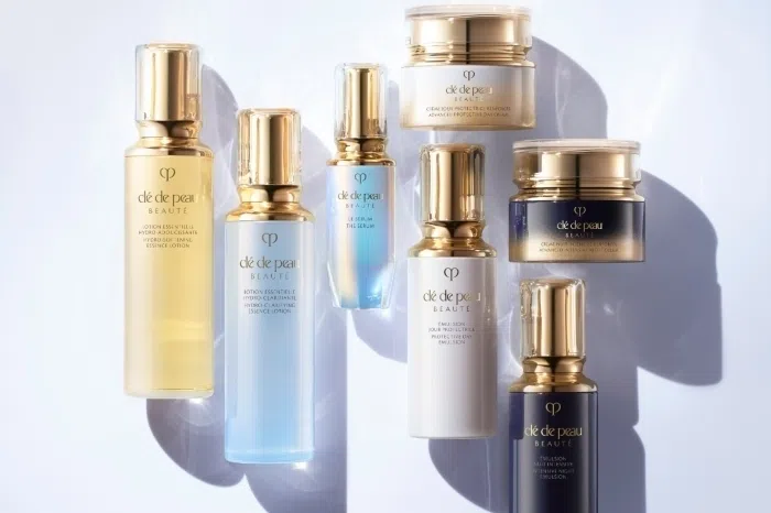 This little-known nose protein might be the reason your skin looks ...