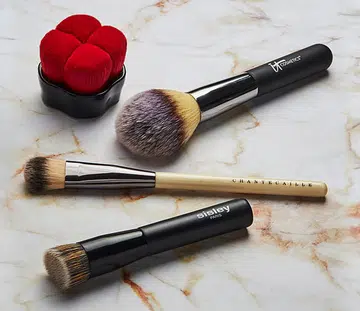 foundation brushes