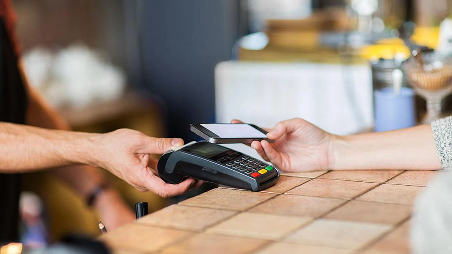 Google Pay vs Apple Pay vs Alipay – What’s the Difference for a Singaporean?