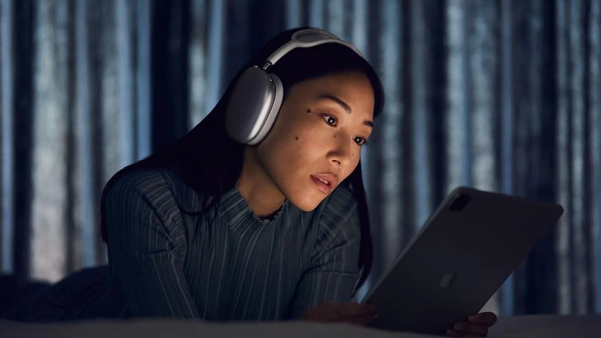 Everything You Need To Know About Apple’s New $849 AirPods Max