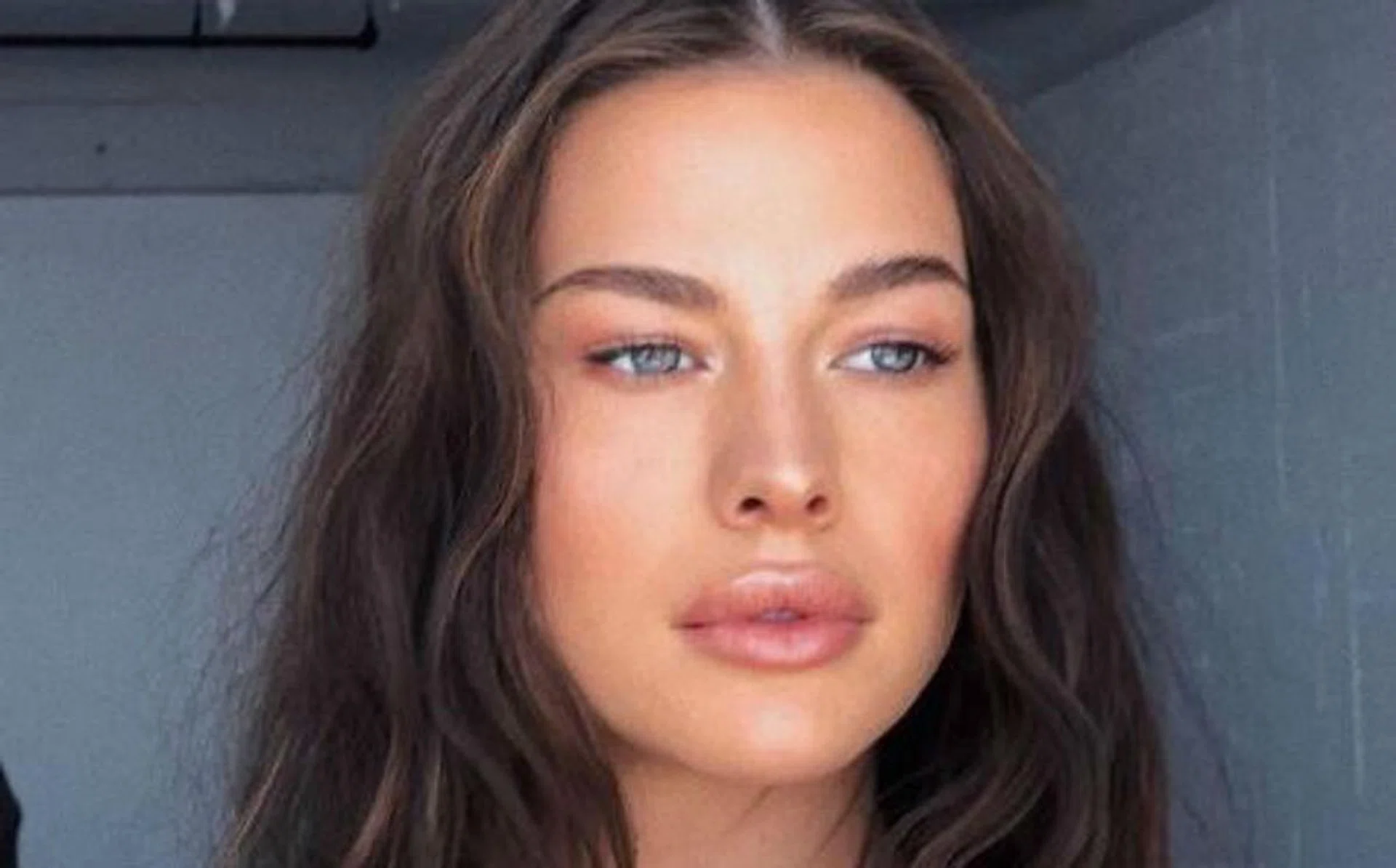 Tried and tested: The best loose powders for a soft, luminous complexion