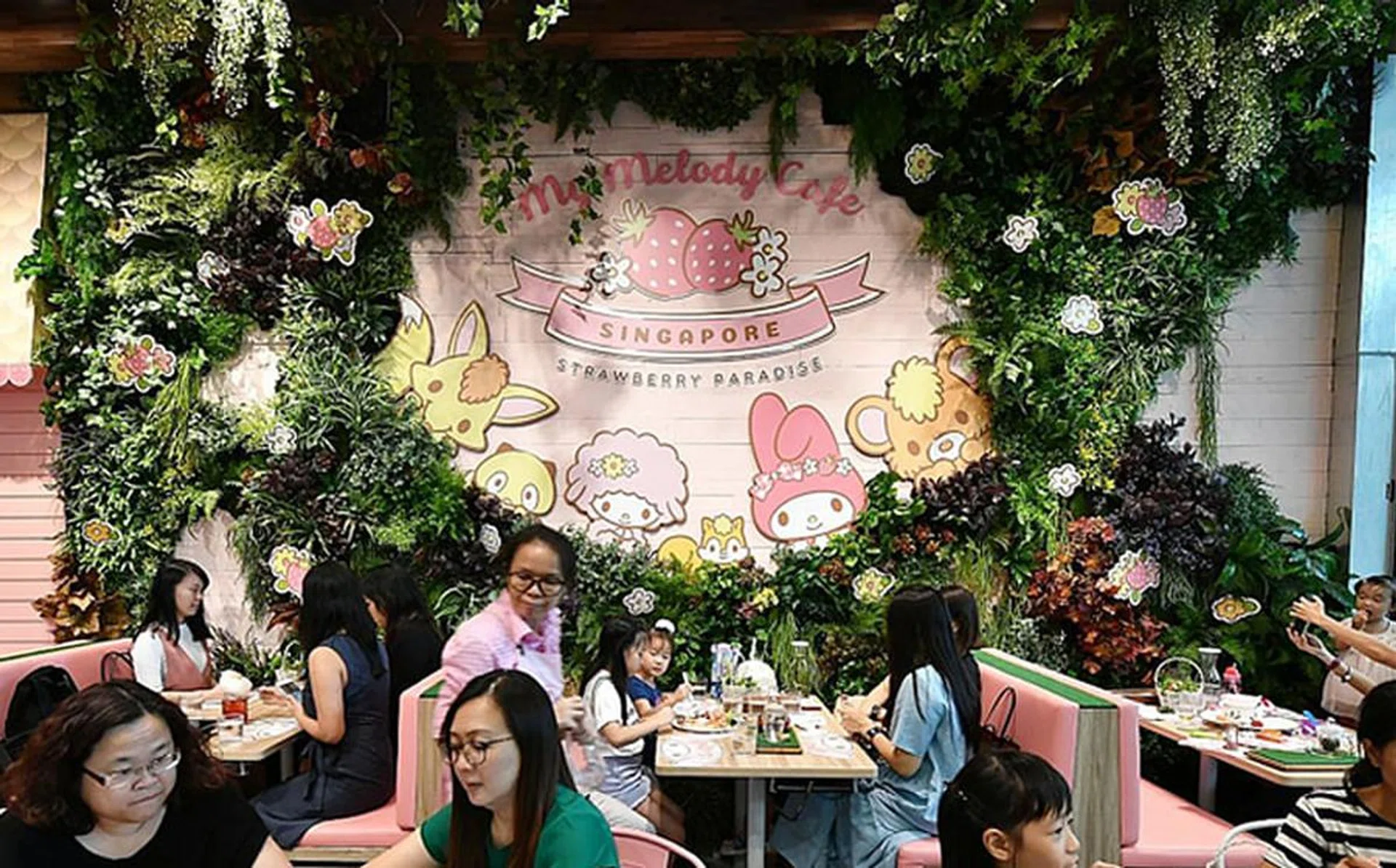 my_melody_cafe_singapore_wedding