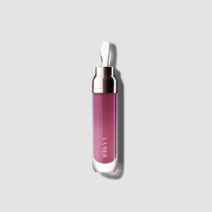 la mer lip volumizer for clean girl makeup look like sofia richie