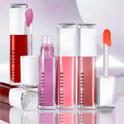 bobbi brown extra plump lip serum gloss to buy, makeup products to buy for sofia richie clean girl look