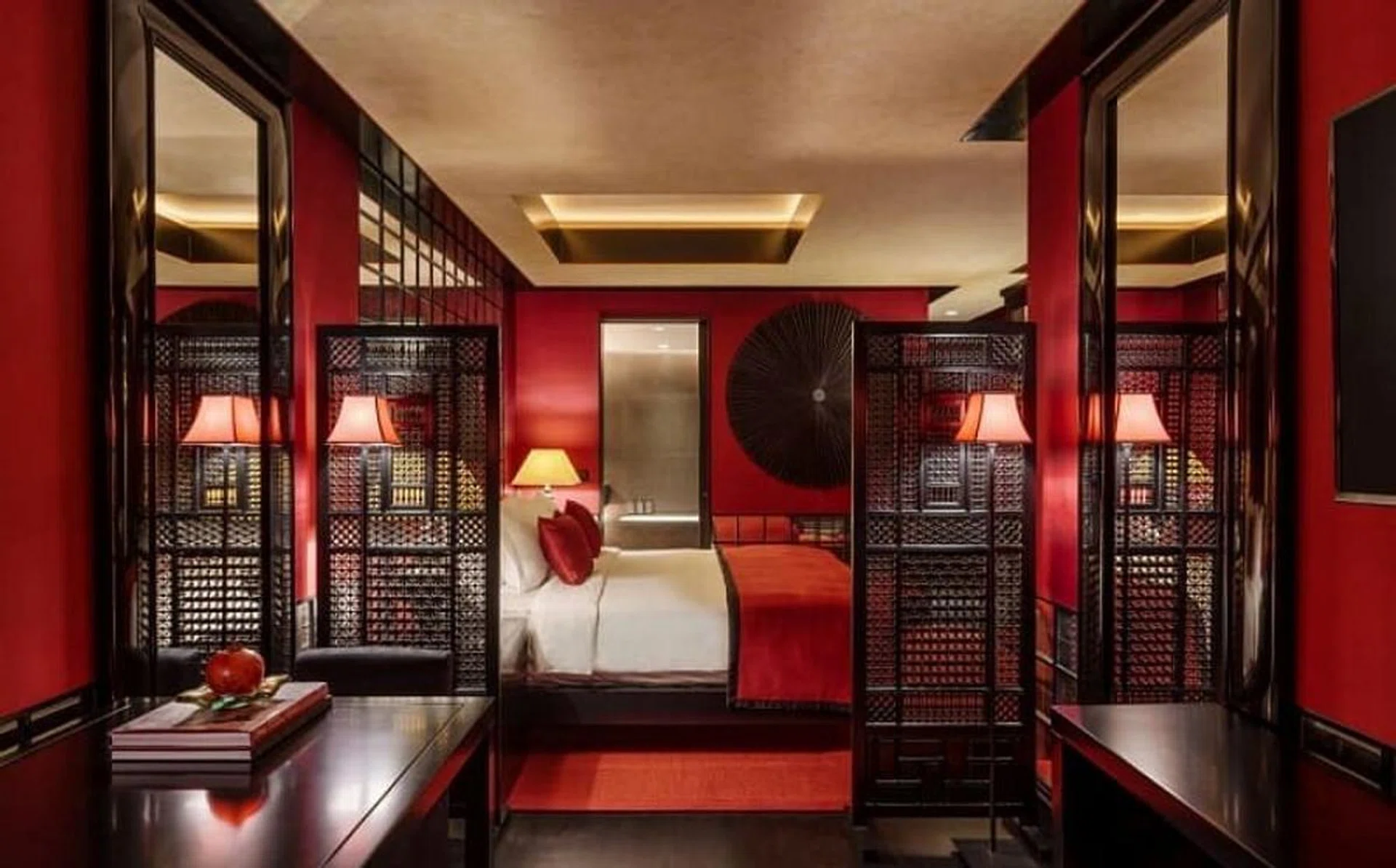 here_are_the_best_hotels_in_singapore_for_you_to_have_a_romantic_staycay_with_bae_rect_