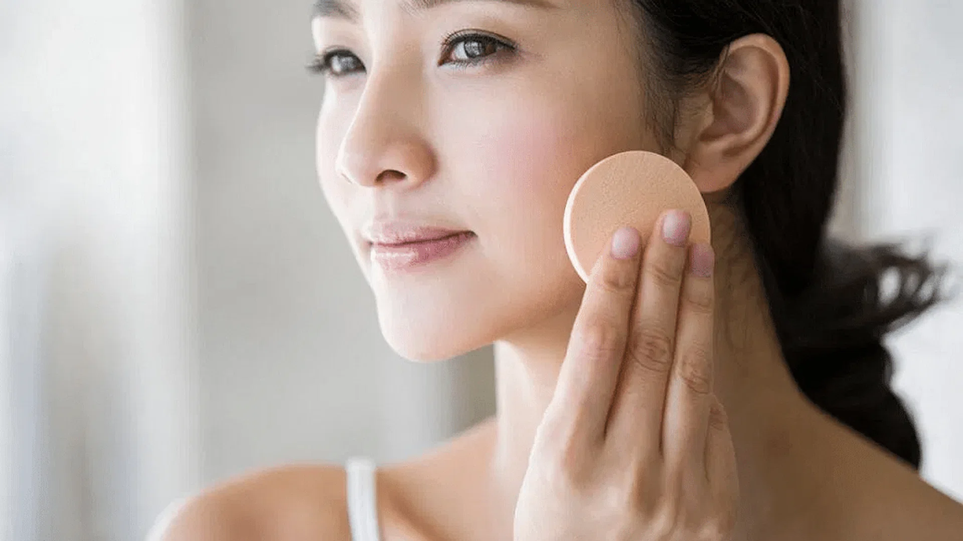 Singapore Women's Weekly