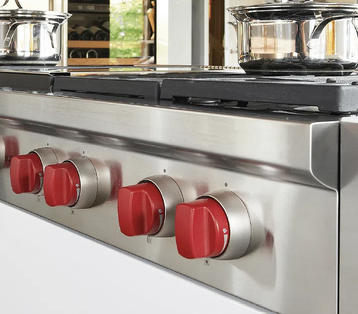 WOLF 48” SEALED BURNER RANGETOP