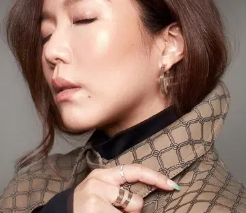 rui en singapore actress