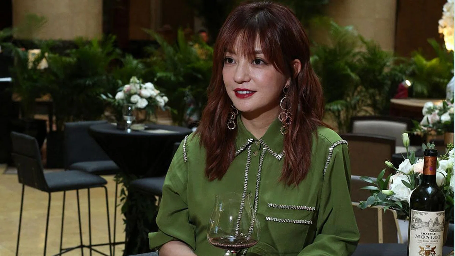 Is Vicki Zhao getting a divorce?