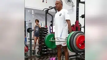 Screengrab of video that Law and Home Affairs Minister K. Shanmugam posted online showing him deadlifting 105kg.