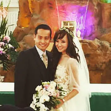 jadeseahcouple_thumb.jpg