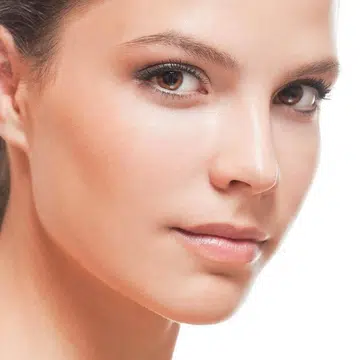 Kose Sekkisei White CC Cream is said to moisturise the skin as it conceals imperfections and protects against UV rays.