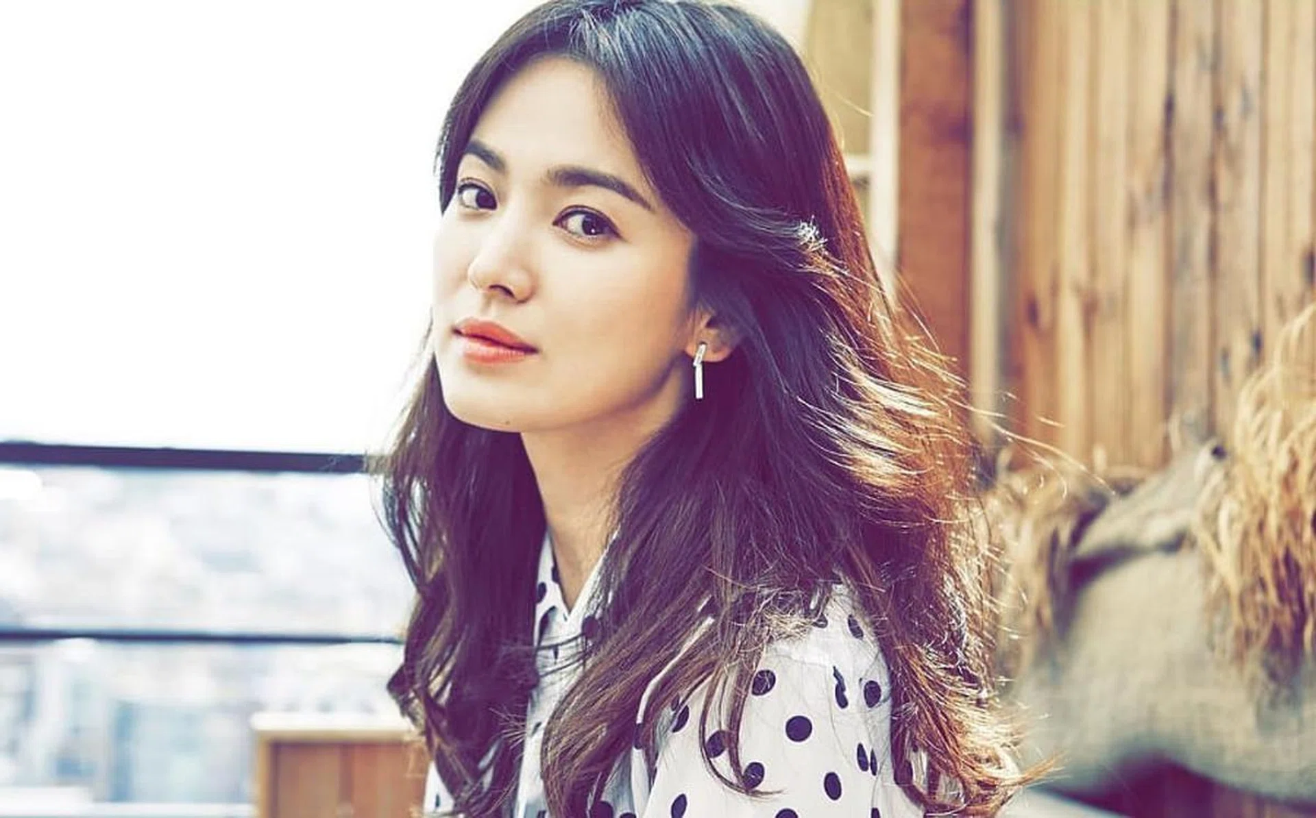 happy_birthday_song_hye_kyo_rect_image_