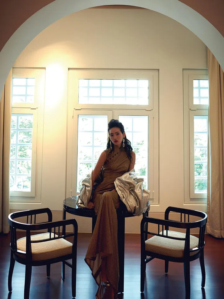 Timeless Beauty, HerWorld Brides LUXE April 2019- September 2019 Issue.
Art Direction: Steve Thio
Photography: Joel Low