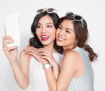 selfie_cover_new_1