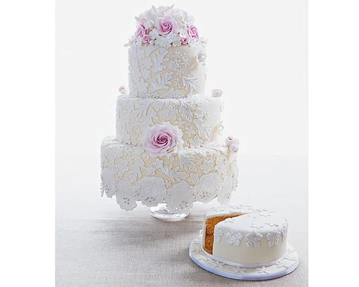 PHOTOGRAPHY VERNON WONG, STYLING STEVE THIO, SALLY HO & MICHELLE LEE