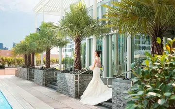 lrthe_pavillion_wedding_lifestyle_900px