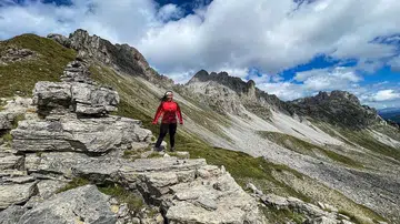 her-world-travel-tramping-august1