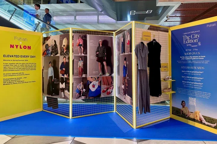 Fashion and clothing display