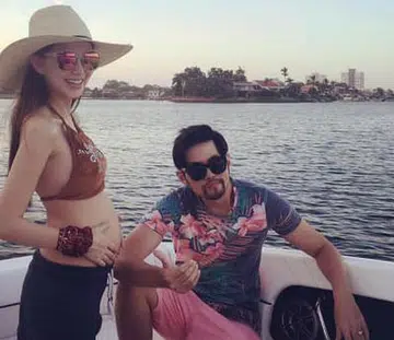 Jay Chou and Hannah Quinlivan expecting baby boy