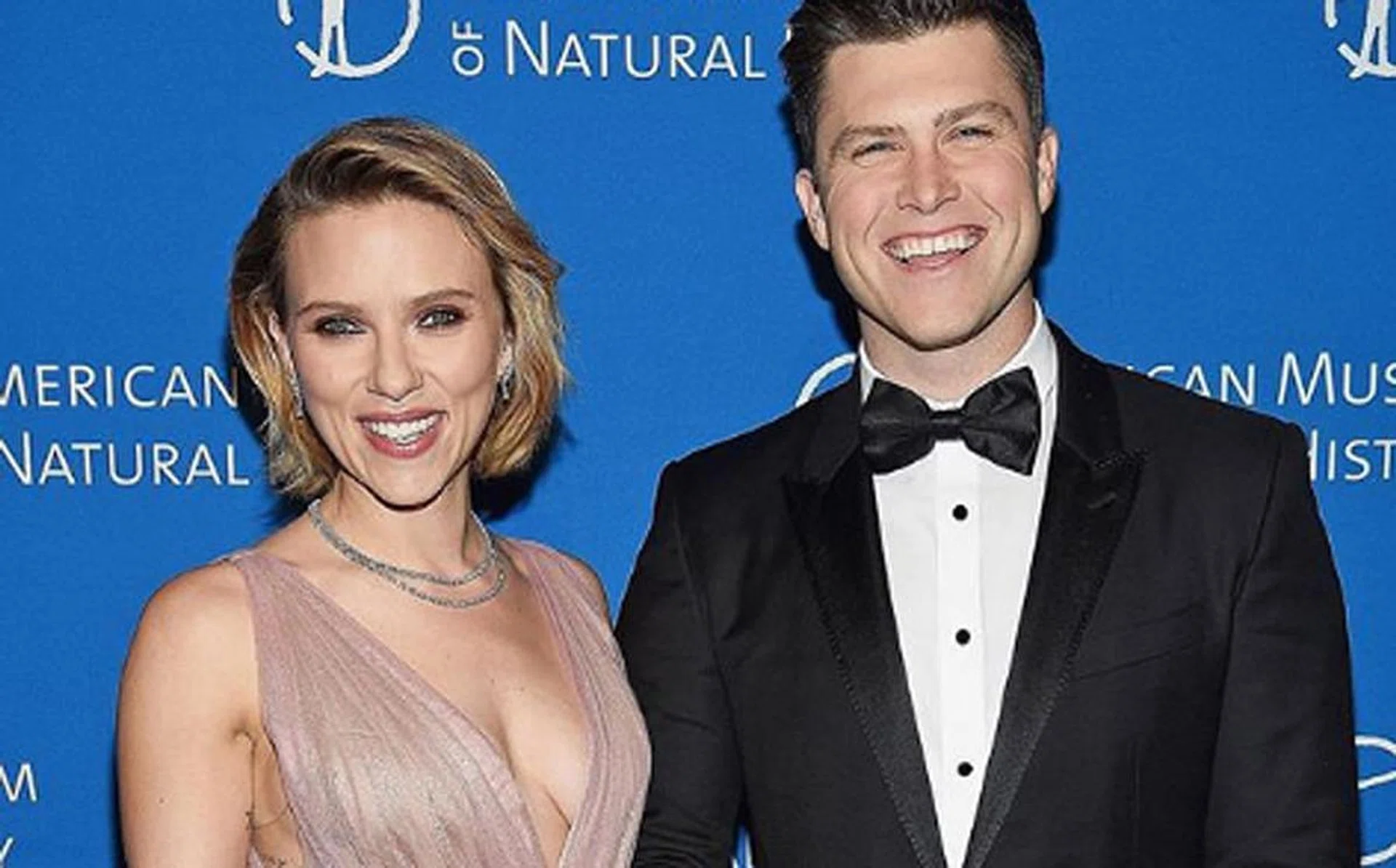 scarlett_johansson_engaged_colin_jost