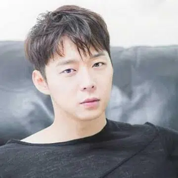 20170413_parkyoochun_instagram_thumb