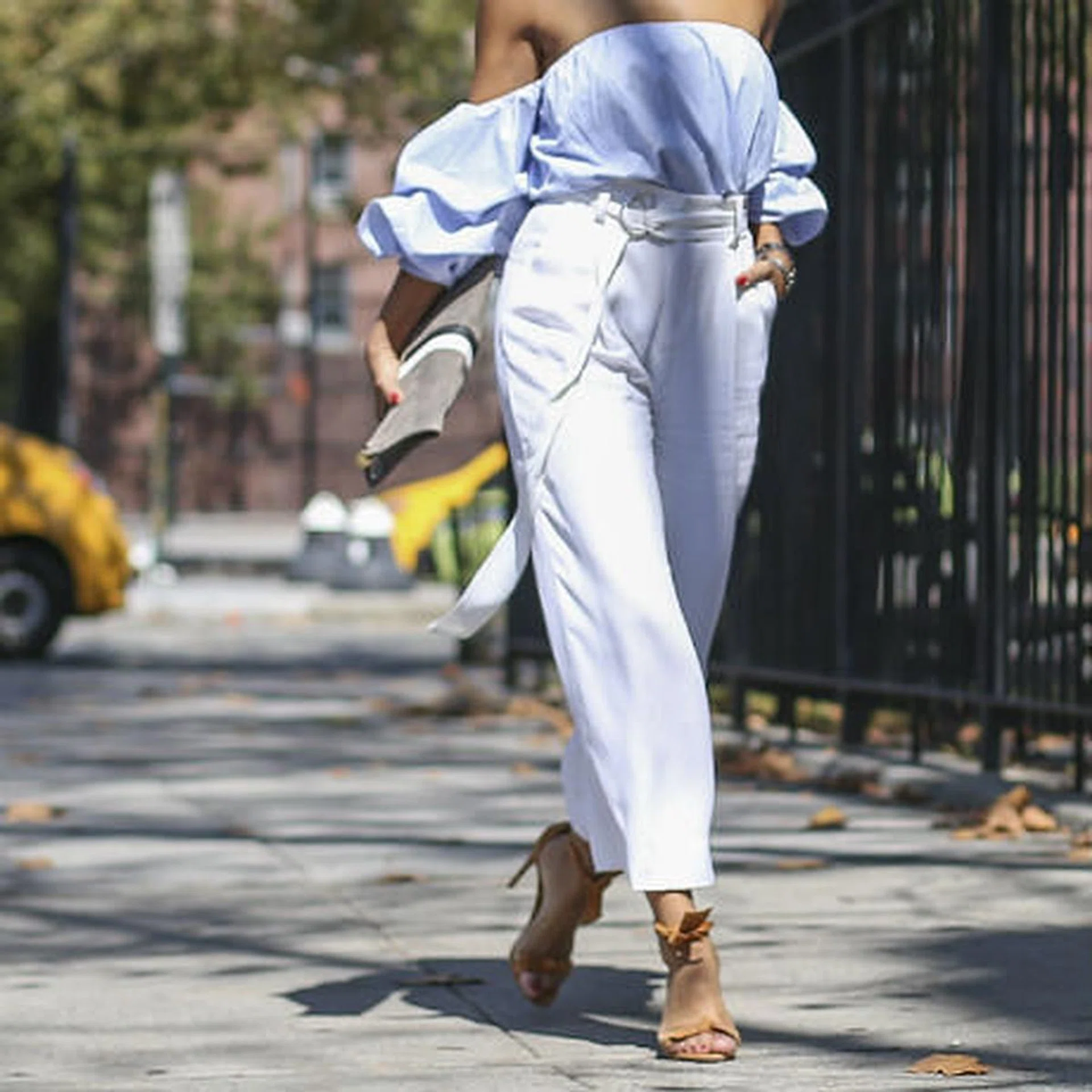 derek-lam_ppl_w_s16_ny_049_thumb.jpg_edit