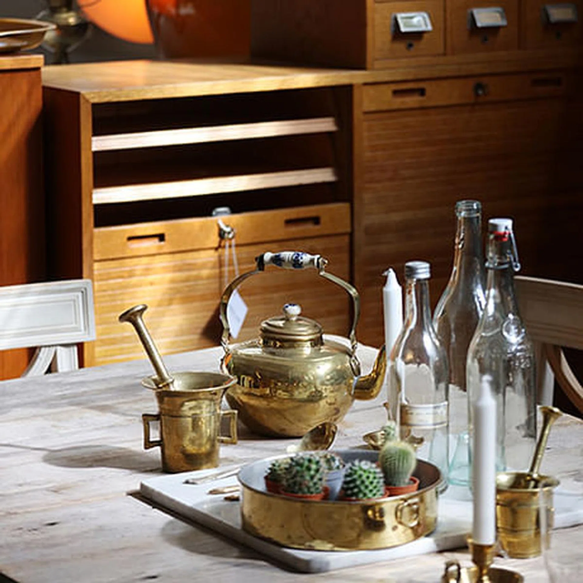 4 online furniture stores