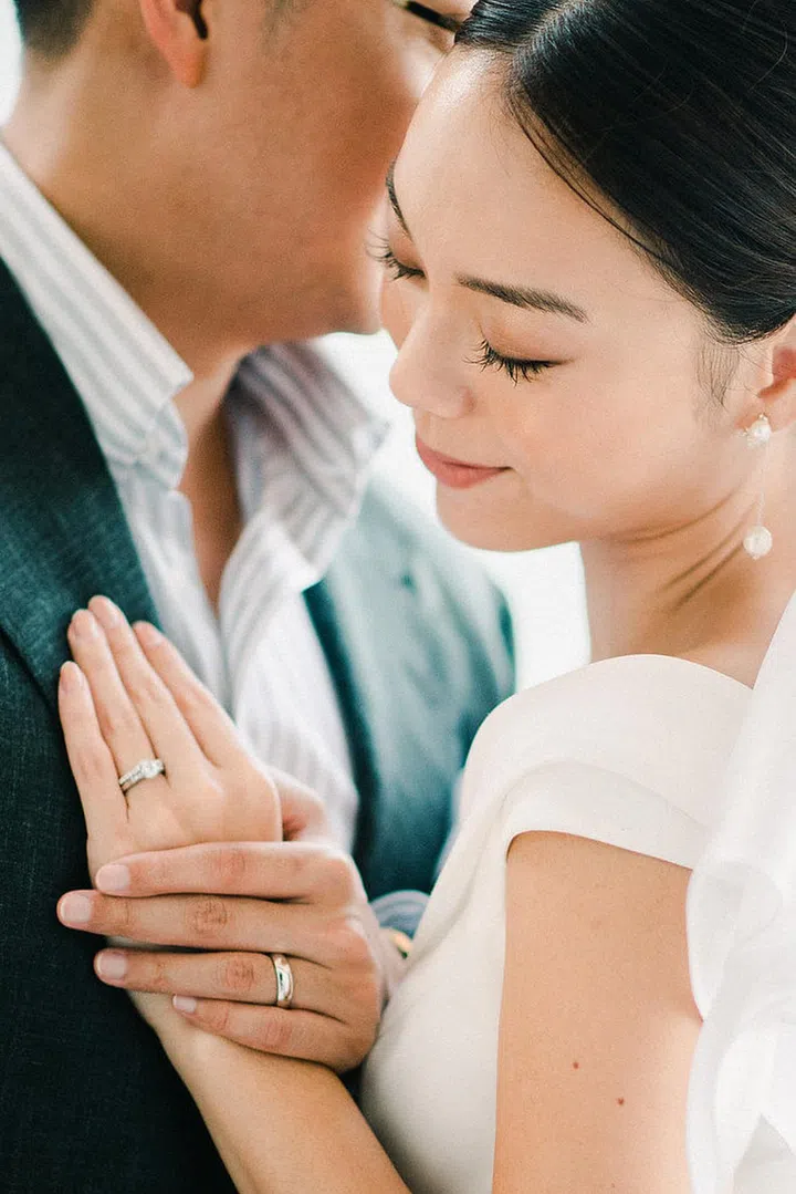 Photo taken on the day of our Solemnisation, captured by Kahying. 