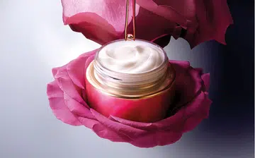 LancÃƒÆ’Ã‚Â´meÃƒÂ¢Ã¢â€šÂ¬Ã¢â€žÂ¢s Absolue Precious Cells Day Cream.